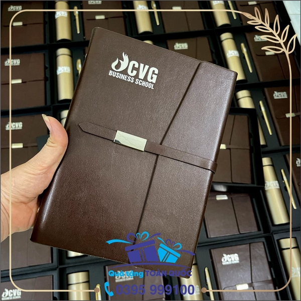 sổ da cao cấp mầu nâu, sổ da in logo theo yêu cầu, sổ da cầm tay, sổ da quà tặng, sổ da quảng cáo, sổ gáy lò xo, sổ da 3 khúc