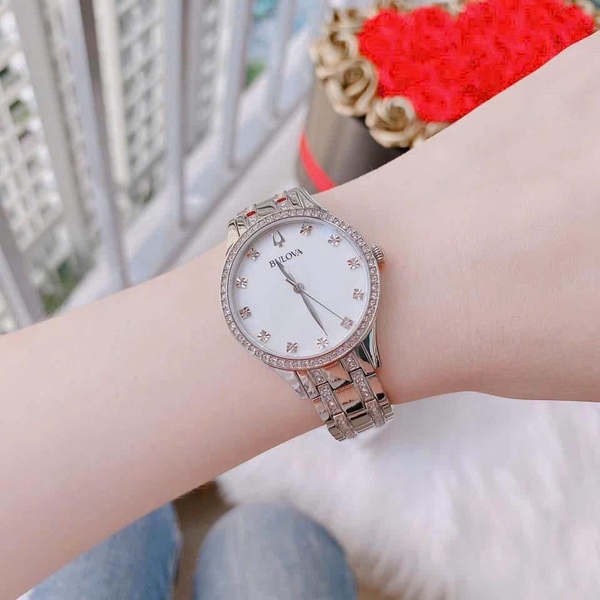 Bulova Quartz Crystal White 96X145