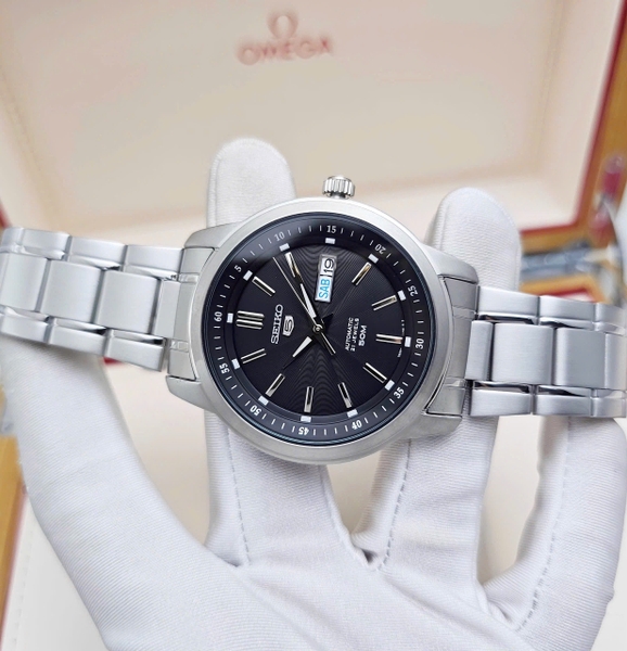 Seiko 5 Automatic SNKM87K1
