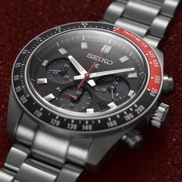 Seiko Quartz Solar Prospex Speedtimer SSC915P1