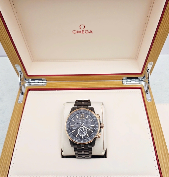 Citizen Quartz Eco-drive Radio-Controlled Perpetual Calendar CB5884-88H