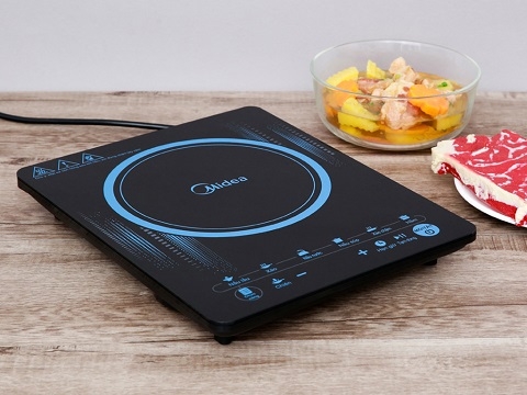 kinh-nghiem-danh-gia-cac-loai-bep-tu