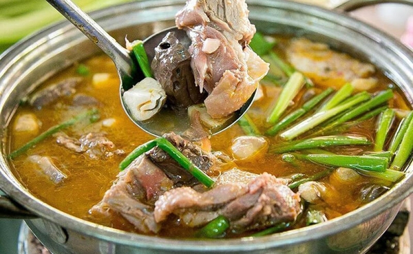 nhung-mon-ham-co-the-nau-voi-noi-ap-suat