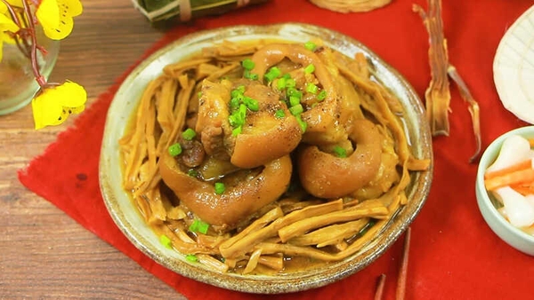 nhung-mon-ham-co-the-nau-voi-noi-ap-suat