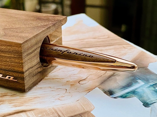 Penna Ethergraf Pininfarina Cambiano Luxury – Oro E Noce, Design Italiano, Scrittura Senza Inchiostro