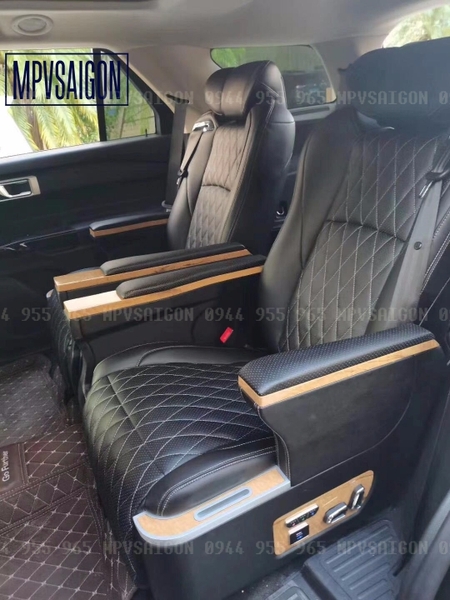 Nâng cấp ghế Limousine Ford Everest - Chỉnh điện + matxa+ bọc da Napa