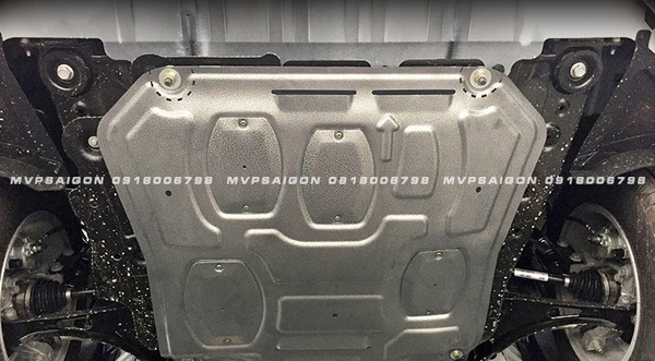 Lắp đặt giáp gầm - tấm bảo vệ động cơ hộp số Mazda 3