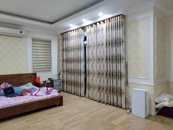 Bán gấp căn góc mặt phố Nguyễn Khuyến, Văn Quán 150m2, 5 tầng, MT 25M giá 28 tỷ