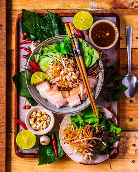 Chế biến bún mắm nêm hấp dẫn, kích thích đúng chuẩn Đà Nẵng