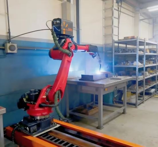 he-thong-dieu-khien-giam-sat-scada-robot-han