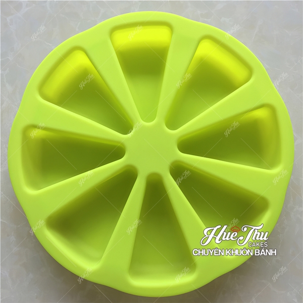 Khuôn silicon tròn 8 ngăn tam giác làm bánh rau câu 3D 4D nhấn xôi, fondant, socola, nến hanmade