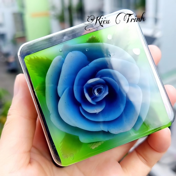 Hộp nhựa nắp trong XY80S 9x9cm (10 hộp) đế đen, đế vàng đựng bánh rau câu, trung thu