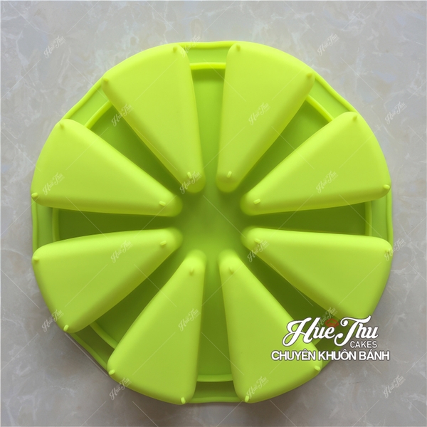 Khuôn silicon tròn 8 ngăn tam giác làm bánh rau câu 3D 4D nhấn xôi, fondant, socola, nến hanmade