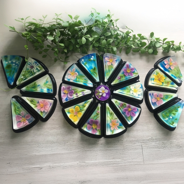 Khuôn silicon tròn 8 ngăn tam giác làm bánh rau câu 3D 4D nhấn xôi, fondant, socola, nến hanmade