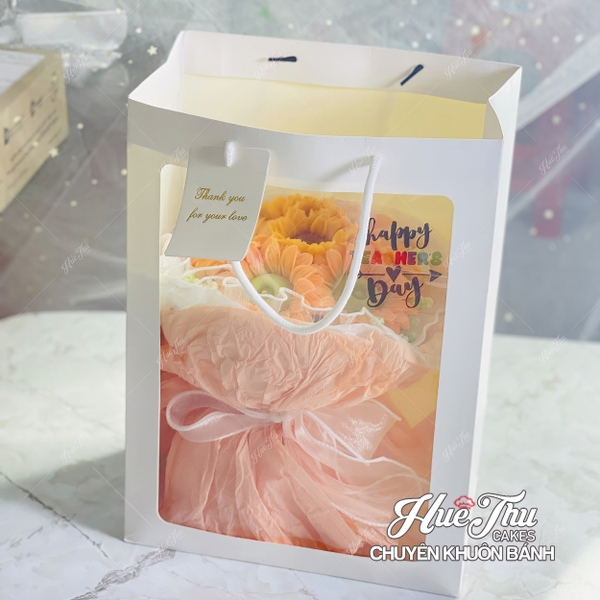 Túi giấy cửa sổ mica (có quai xách) đựng bó hoa mini, bánh rau câu, xôi hoa đậu