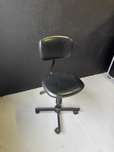 Ghế xoay nâng hạ PVN1264