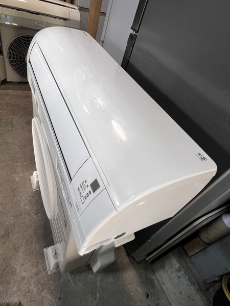 Điều hoà PVN1328 Daikin 2.2Kw 2023