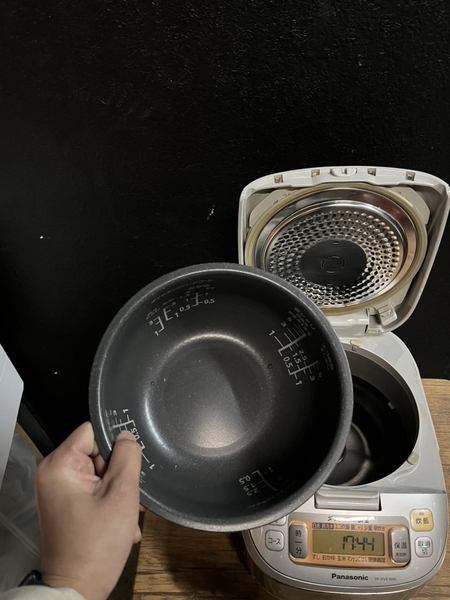 Nồi cơm 78 - PANASONIC 2014 1L