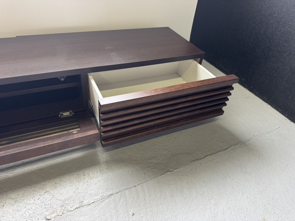 Kệ tivi dài 180 x 40 x 26 PVN1255