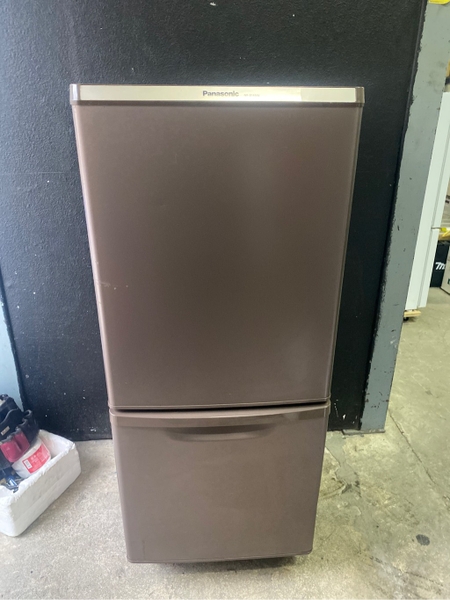 Tủ lạnh 227 PANASONIC 2017 138L