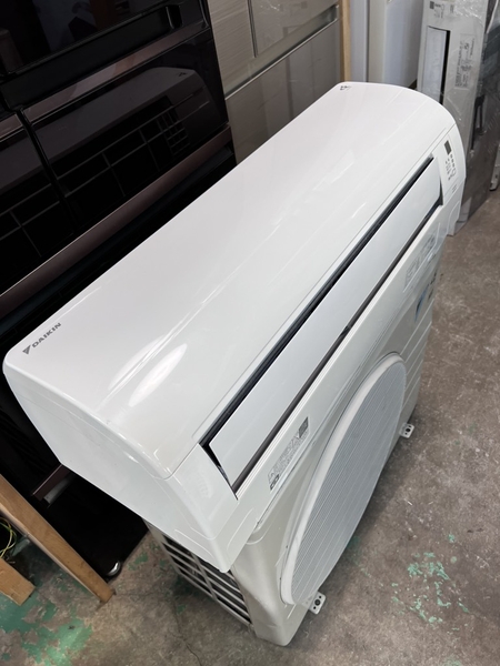 Điều hoà PVN1317 Daikin 2,2kw 2017