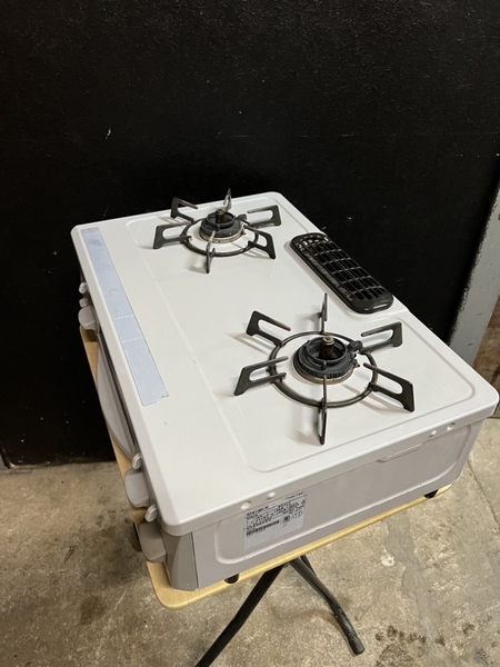 Bếp ga TOSHI 54 - RINNAI 2014