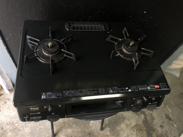 Bếp ga 123 TOSHI RINNAI