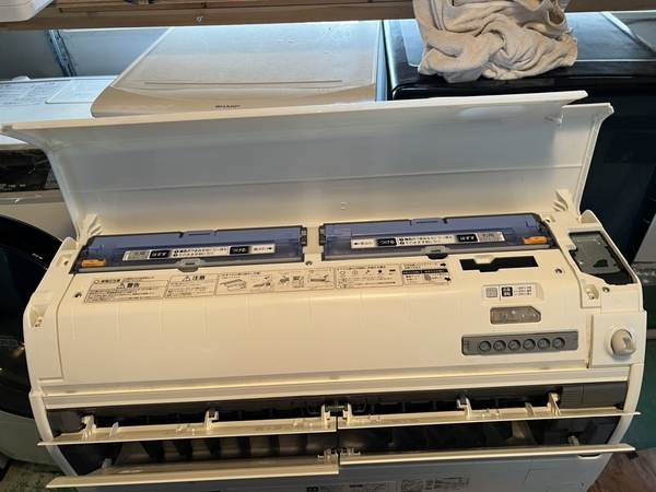 Điều hoà 433 MITSUBISHI 2018 5.6KW 200V