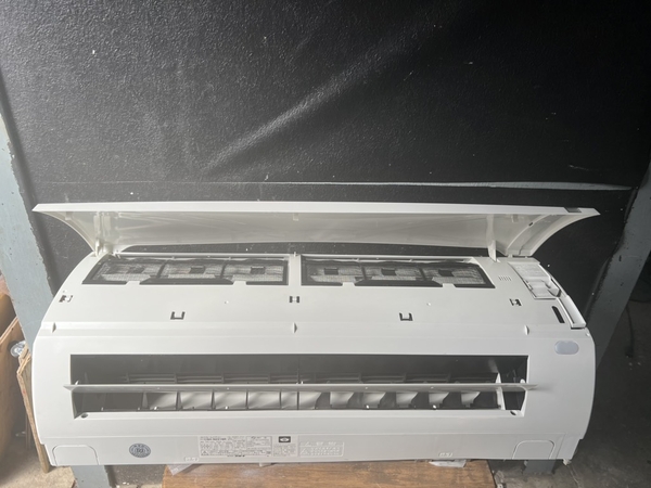 Điều hoà 462 CORONA 2018 2.2KW 100V