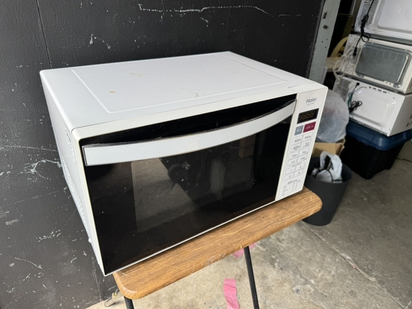 Lò vi sóng 228 HAIER
