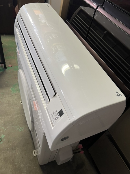 Điều hoà PVN852 Daikin 3.6kw 100V 2013