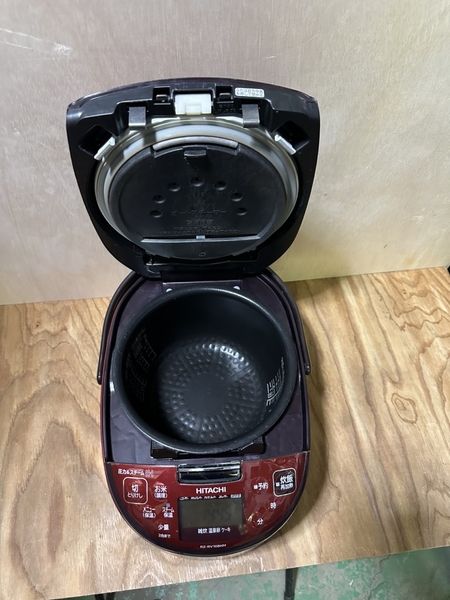 Nồi cơm điện 212 - HITACHI 1L 2017