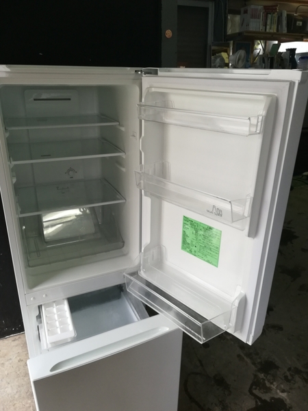 Tủ lạnh 220 YAMADA 2017 156L