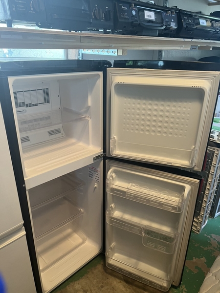 Tủ lạnh 138 MITSUBISHI 136L