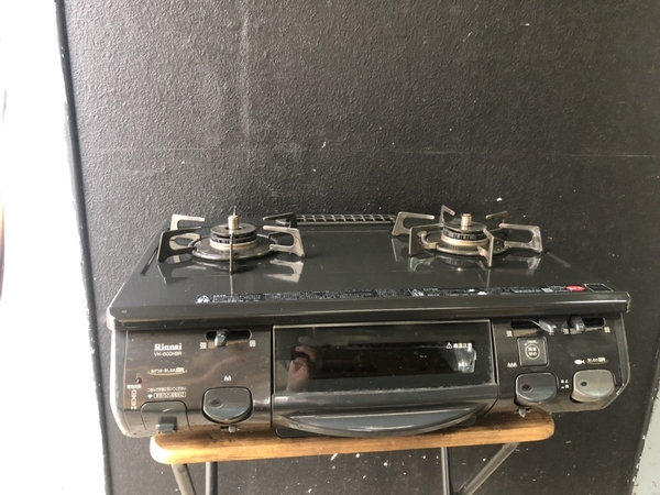 Bếp ga 123 TOSHI RINNAI