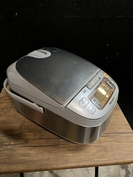 Nồi cơm 78 - PANASONIC 2014 1L