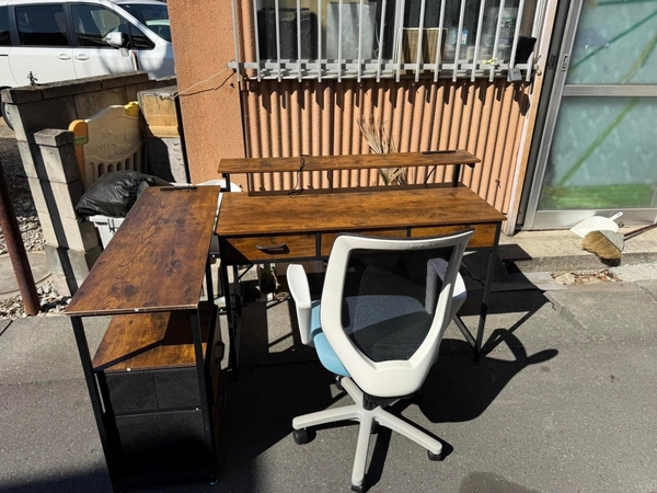 Bàn học L + ghế PVN1252