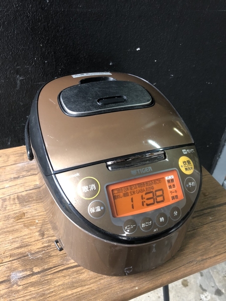 Nồi cơm 132 TIGER 1L