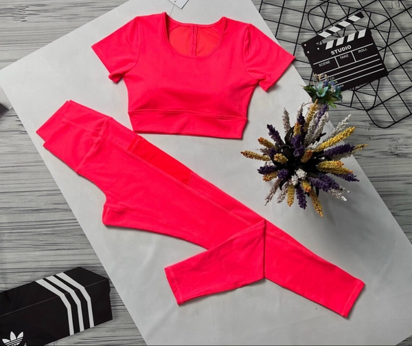 Set 079 croptop