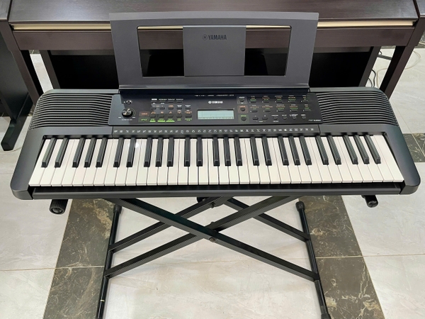 Organ yamaha e283 st music