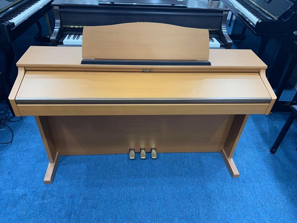 roland hp103 - stmusic