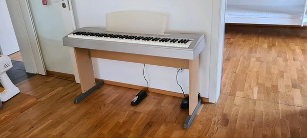 piano yamaha p60 st music