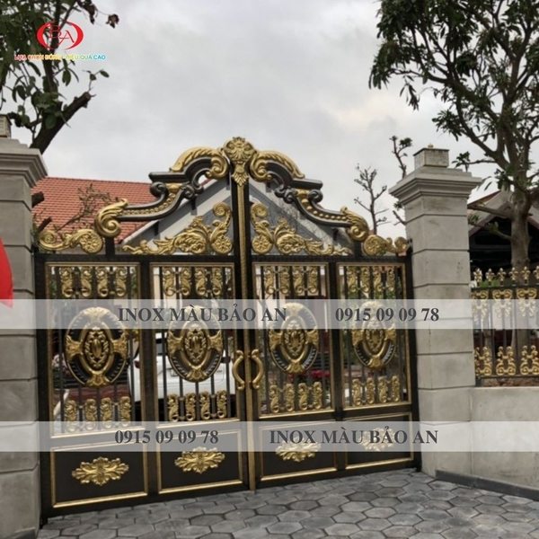 Mẫu cổng C12