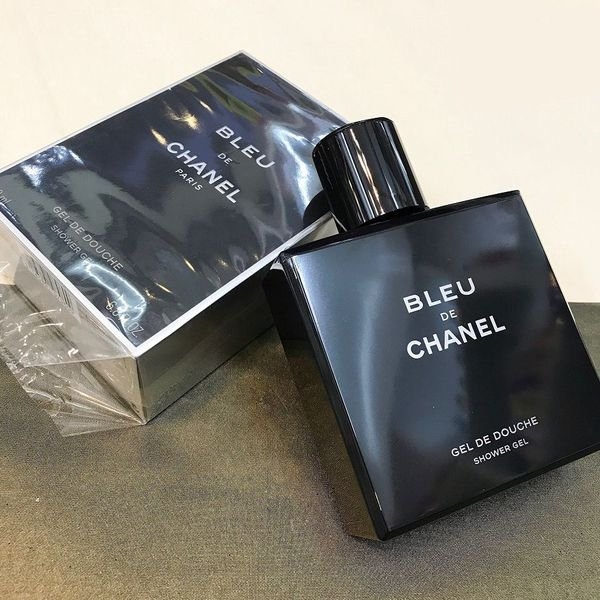 Parfums De Marly Men's Layton Shower Gel 200ml (Bath and Bodycare,Bath and  Shower)