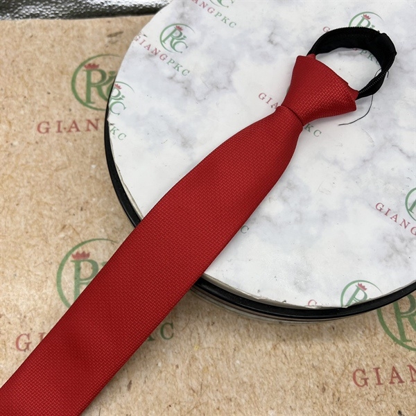 Cà vạt nam mẫu thắt sẵn dây kéo 6cm màu đỏ gân mẫu mới nhất 2023 Giangpkc