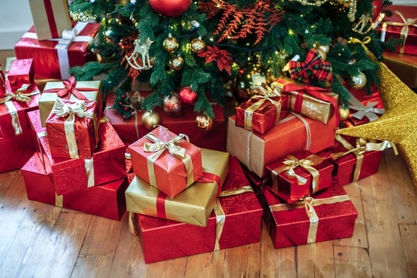 Gợi ý quà tặng Noel ý nghĩa cho người yêu và gia đình