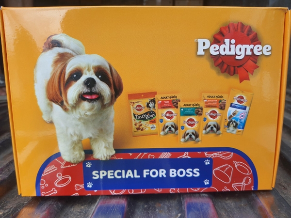 Combo hộp quà Pedigree (3 gói xốt chó 130gr,1 gói xương denta +tặng 1 snack Tasty bites)