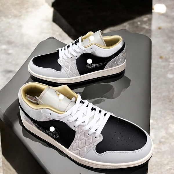 Giày Sneaker Nam Big Size