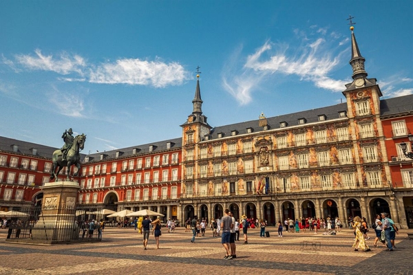 Trải nghiệm điểm nhấn nặng ký nhất khi du lịch Tây Ban Nha