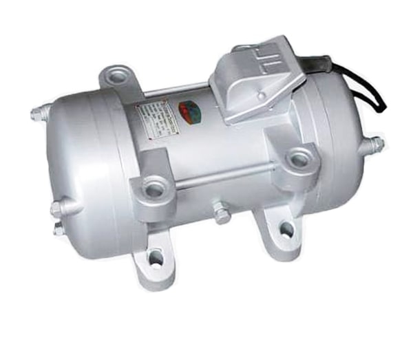 Đầm rung bê tông Niki 3KW 380V